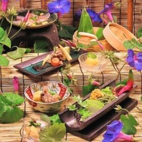 「糸島豚、カキフライ、仕入れ魚カルパッチョ入りコース」全8品4500円⇒4000円　150分飲み放題付