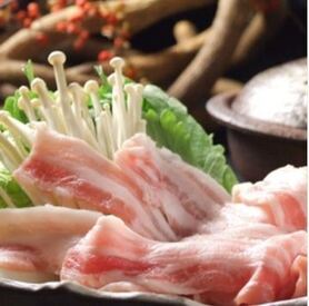 宮崎産ハーモニーポーク辛味鍋コース　3000円　全６品※+1500円で飲み放題付きに！