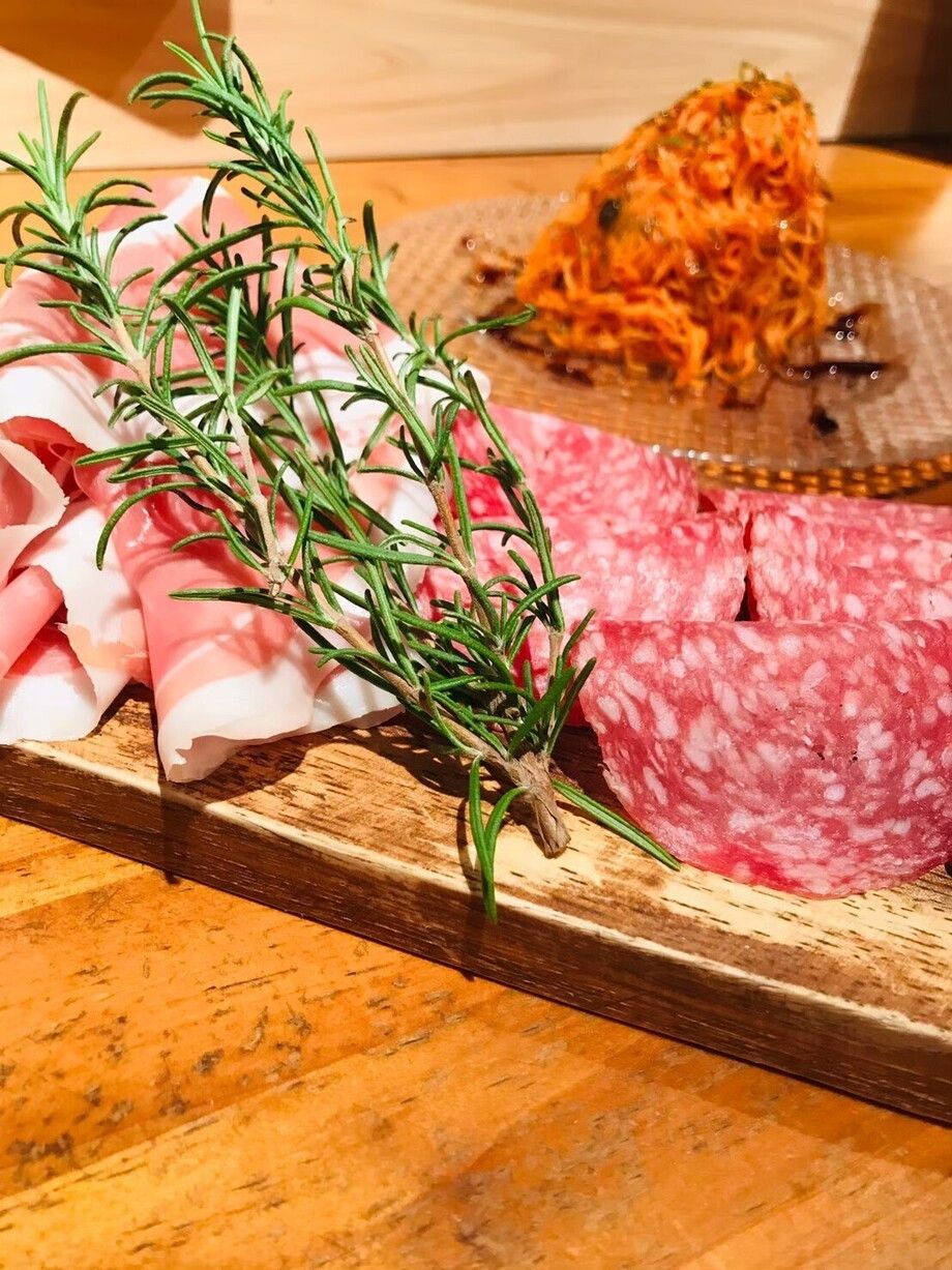 生ハム＆サラミ