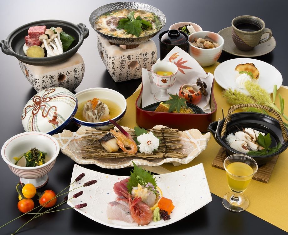 昼夜　　料理長おすすめ懐石　（写真イメージ）（６９９５円）