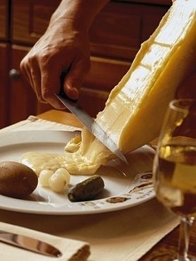 【トッピング】たっぷりチーズ