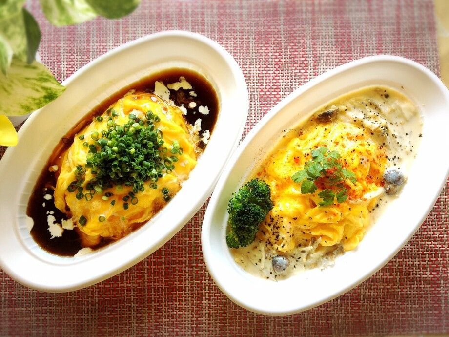 ②西京味噌クリームのおむらいす（写真右）（1000）