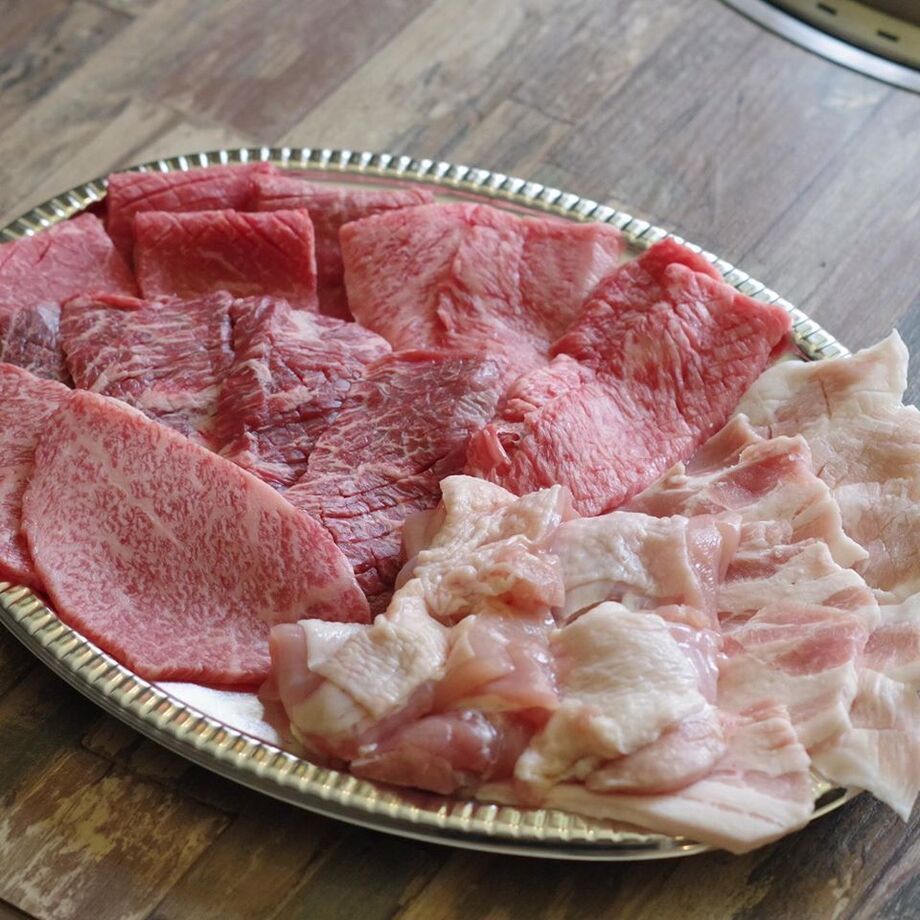 テイクアウト　ファミリー盛り７００ｇ３～４人前