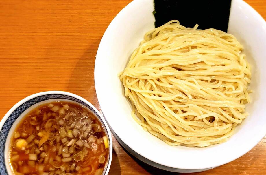 つけ麺（900円）