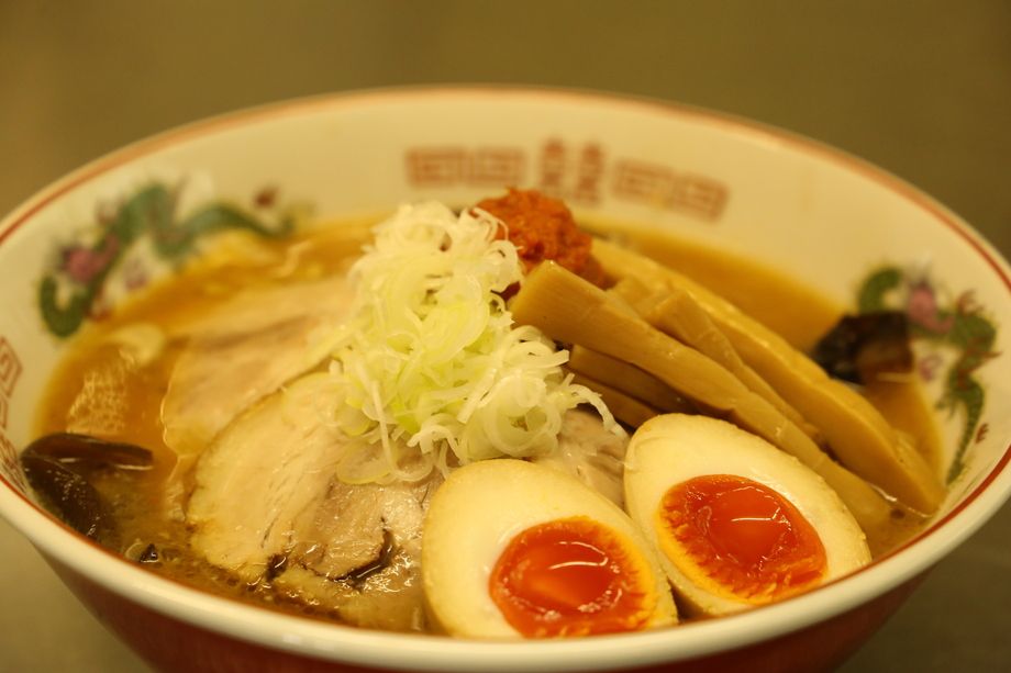 みそ+全部乗せ（1350円）