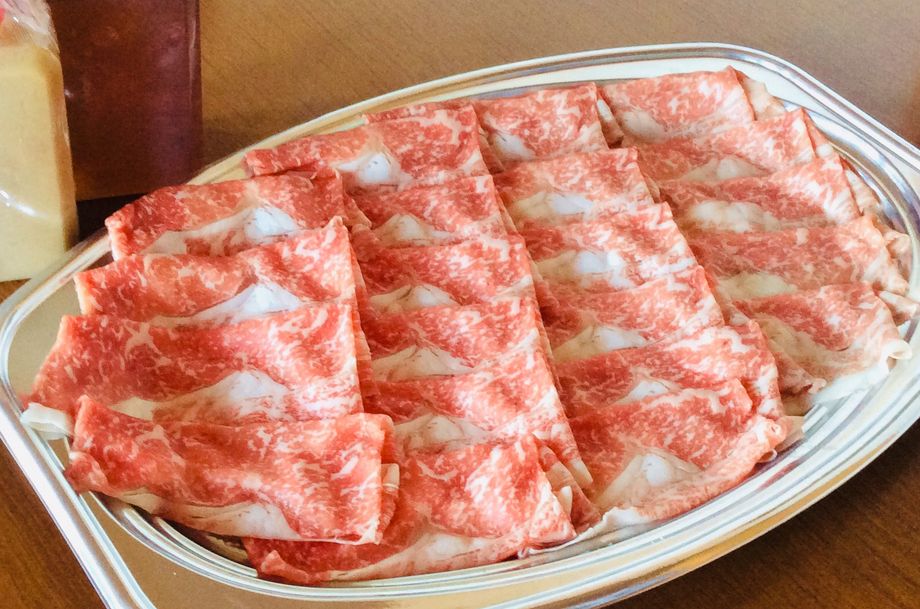 牛しゃぶ or 牛すき焼き（2,808円（税抜2,600円））