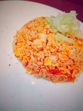 用意するのはご飯と卵だけ！TEPPAN山下くんの特製チャーハンの素