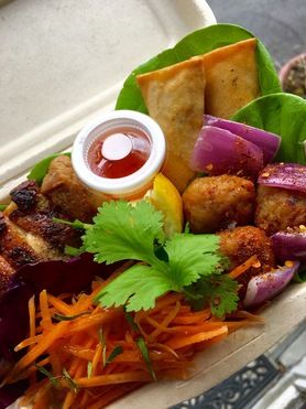 受け取り前日午前中までの予約制、期間限定「テイクアウト」タイおつまみBox