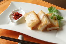 当店名物　本場仕込みの大根餅