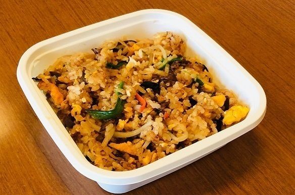 石焼ビビンバ（972円（税抜900円））