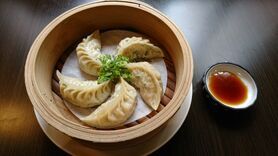 蒸し餃子