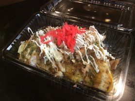 お祭り屋台のお好み焼き （豚玉）（イカ玉）（海老玉）