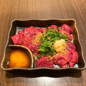 宮崎直送白レバーあぶり、低温調理済み