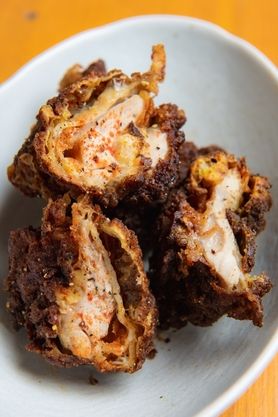 大人気!!フライドチキン＋CLOVER定番料理品＋２時間飲み放題!!