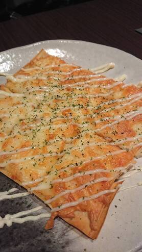 豚バラ薄焼きパリパリピザ