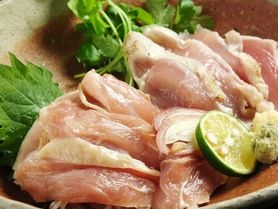 宮崎直送赤どり、もも、むね盛り合わせ