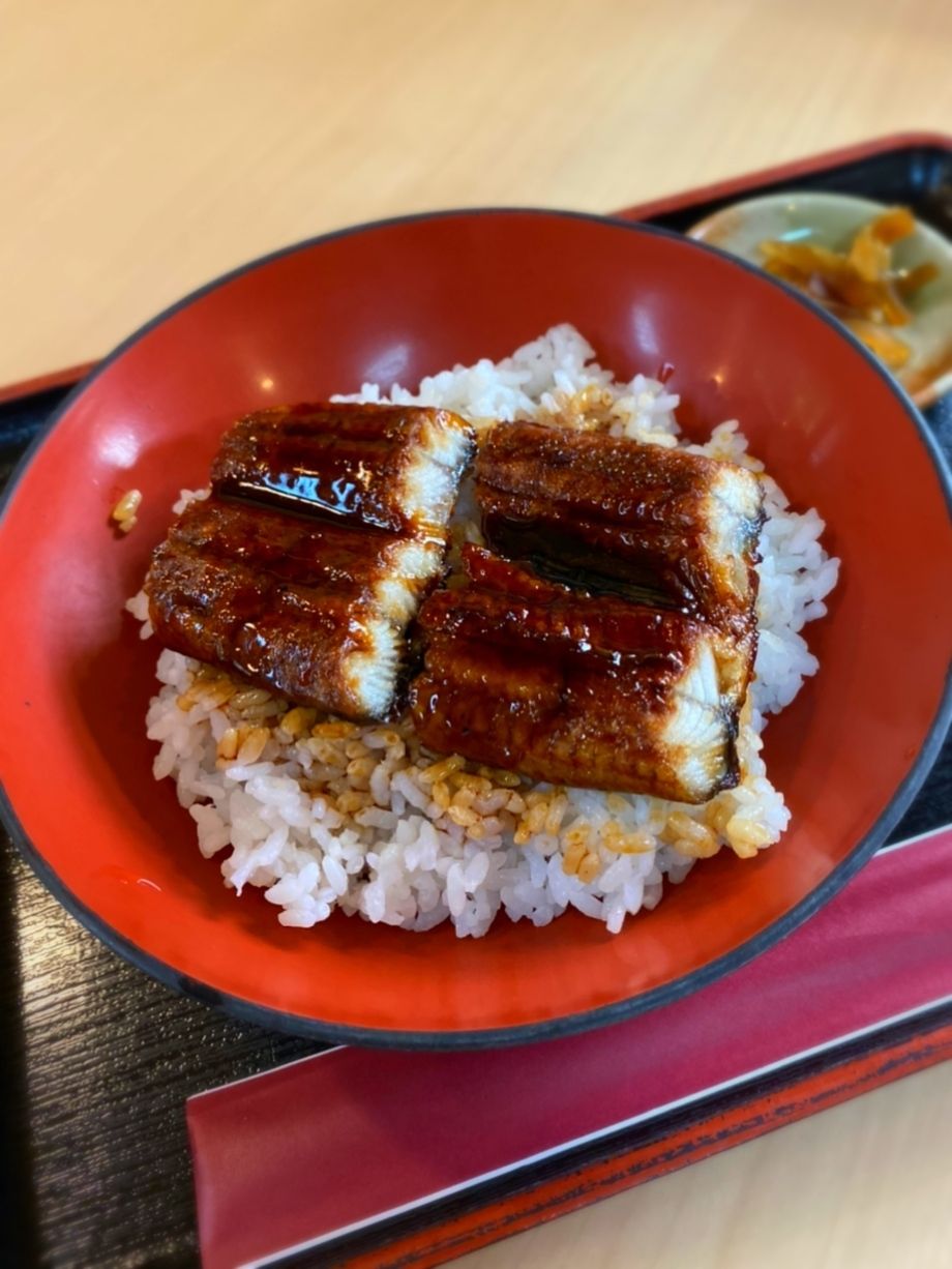 うな丼（¥1300(税別)）
