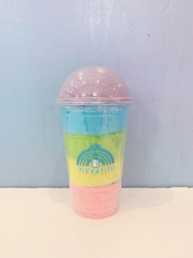 【テイクアウト綿あめ】（写真は５色カップ）