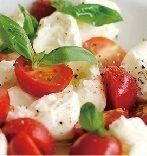 ミニトマトとモッツァレラのカプレーゼ風