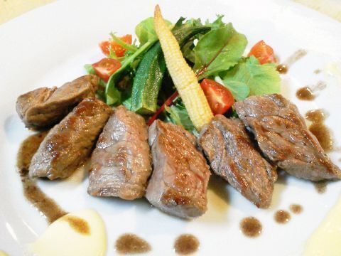 牛肉のタリアータ～芳香バルサミコソース