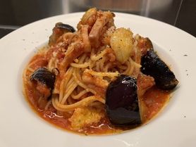 ナスとベーコンのアラビアータ