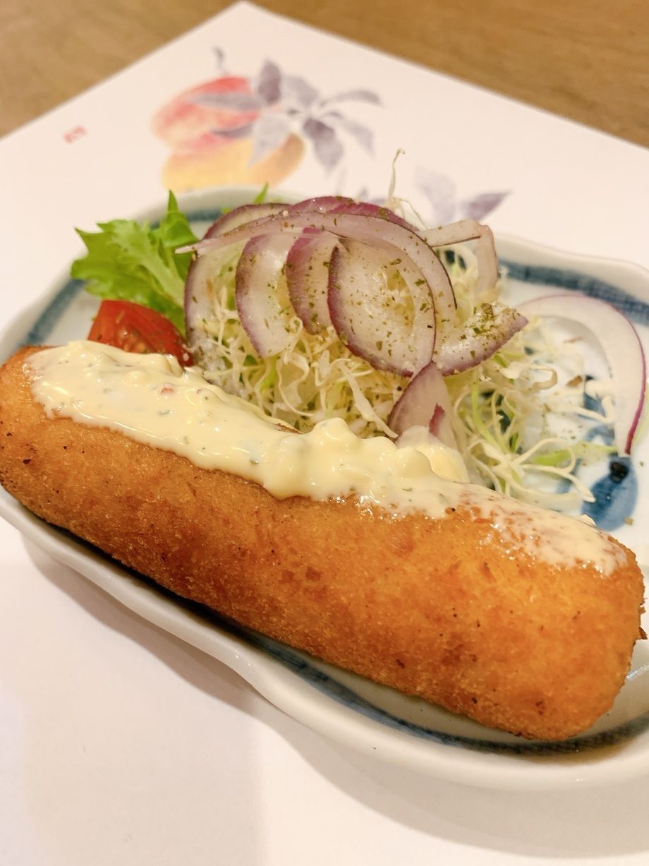 名物　たらば蟹チーズコロッケ