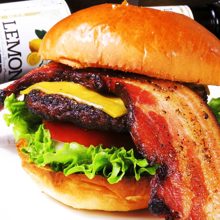 厚切りベーコンバーガーwithポテト