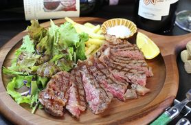 Grape Beef sirloin Bistecca