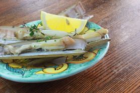 Razor Clams Lemon oil