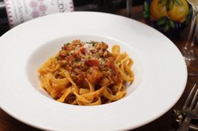 Fettutini, spicy meat sauce