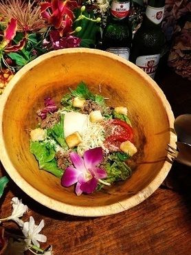 シーザーサラダ　温泉卵添え