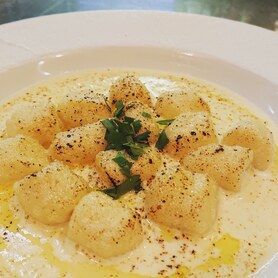 北海道男爵いものニョッキ白トリュフの香