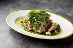 パクチーたっぷりラムしゃぶサラダ　Lamb Shabu Salad with Plenty of Cilantro