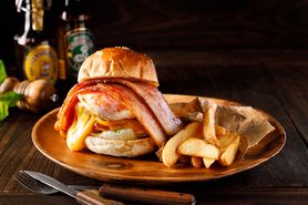 ベーコンエッグチーズバーガー