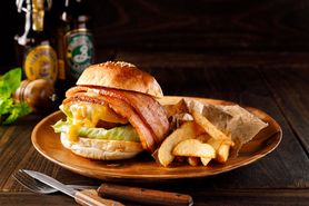 ベーコンチーズバーガー