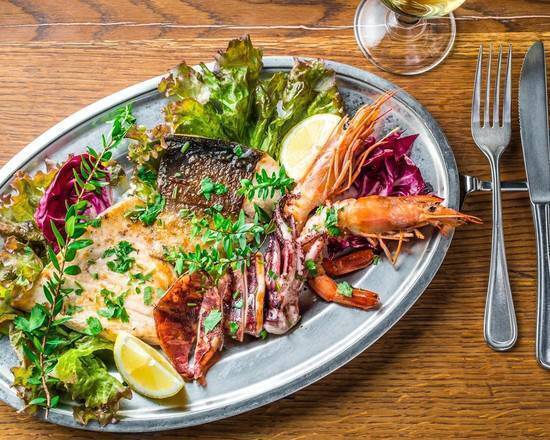 【魚料理】海の恵 魚介類のミックスグリル