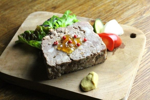 自家製パテ・ド・カンパーニュ