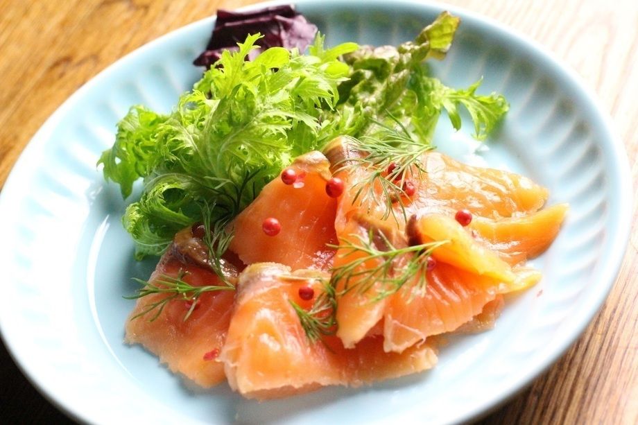 自家製サーモンマリネ