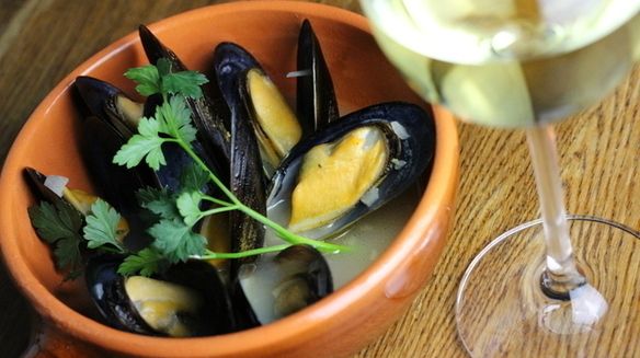 ムール貝の白ワイン煮