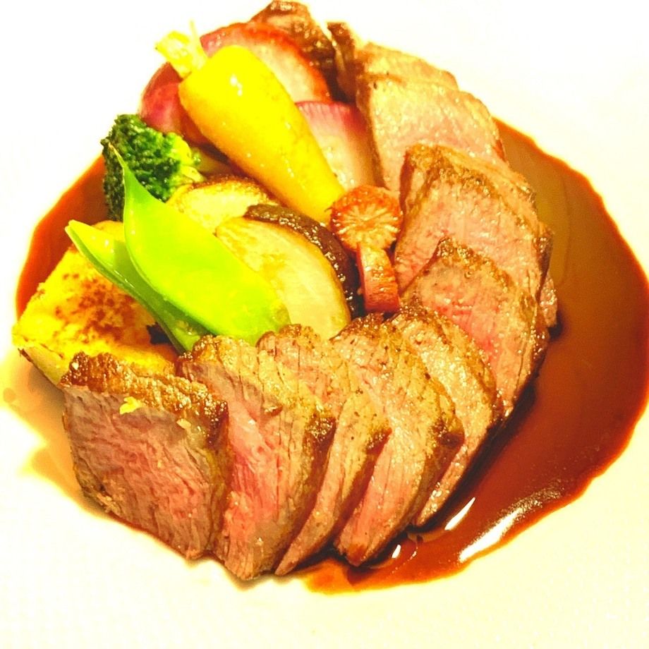 ★熊本県産黒火乃牛（Ａ４和牛）のタリアータ　ソースボルドレーズ