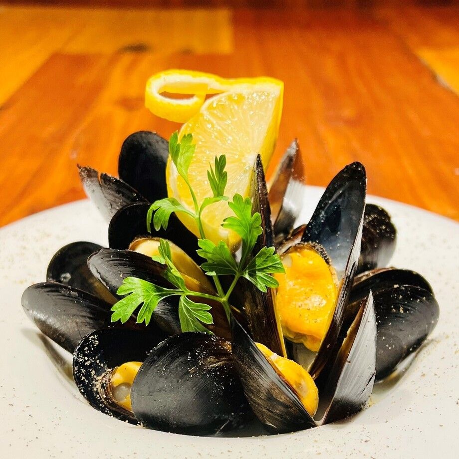 ムール貝の黒胡椒蒸し