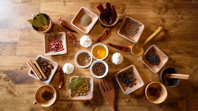 パタヤコース　3500円　"トゥクトゥク送迎付き"　　【事前予約制】