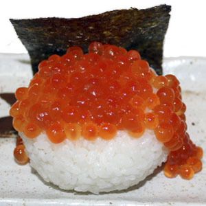 いくらおにぎり