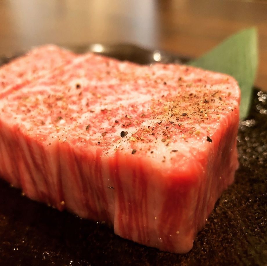 肉々しい和牛塩ロース