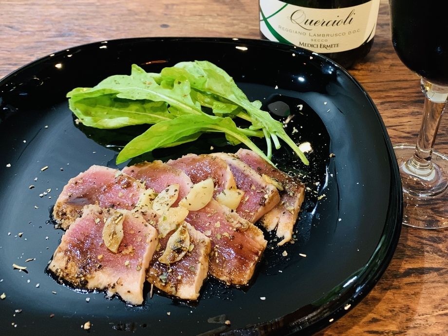 マグロのタリアータ