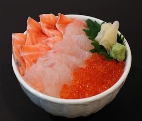 たい親子丼・お味噌汁付き