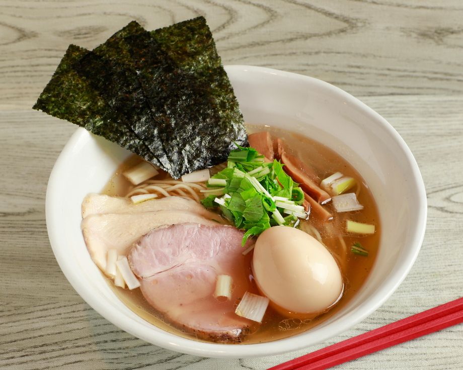 特製鶏出汁塩ラーメン（1,000円）