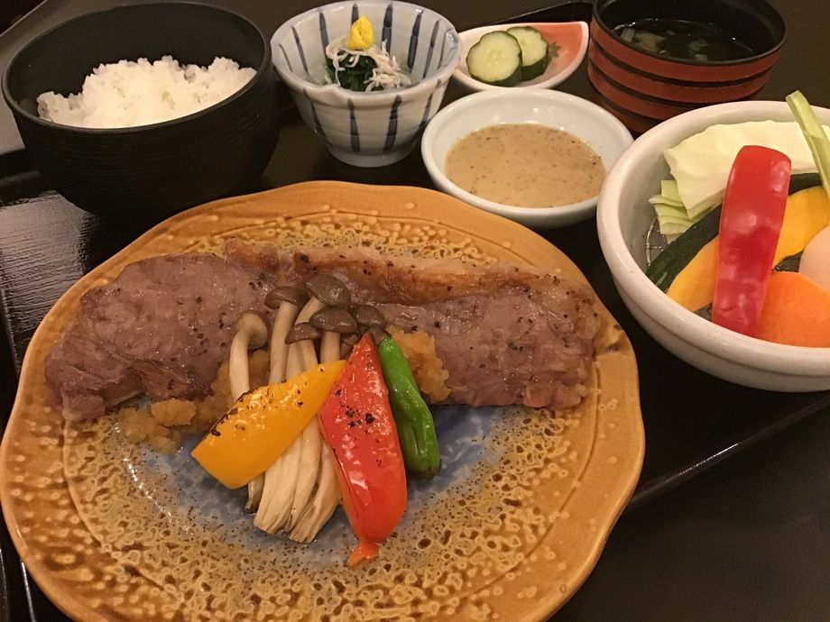 日替わり肉御膳