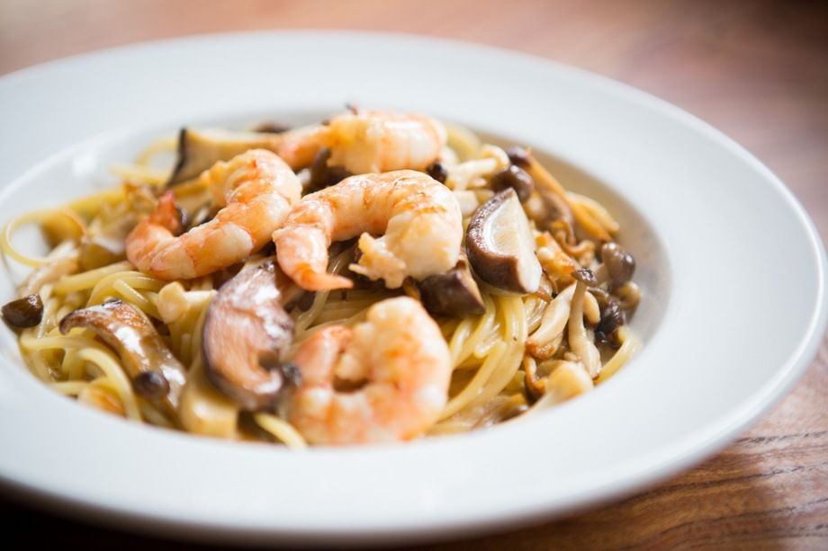 エビとキノコの醤油生クリーム