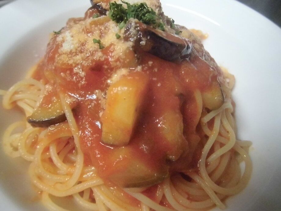 ナスとトマトのスパゲティ